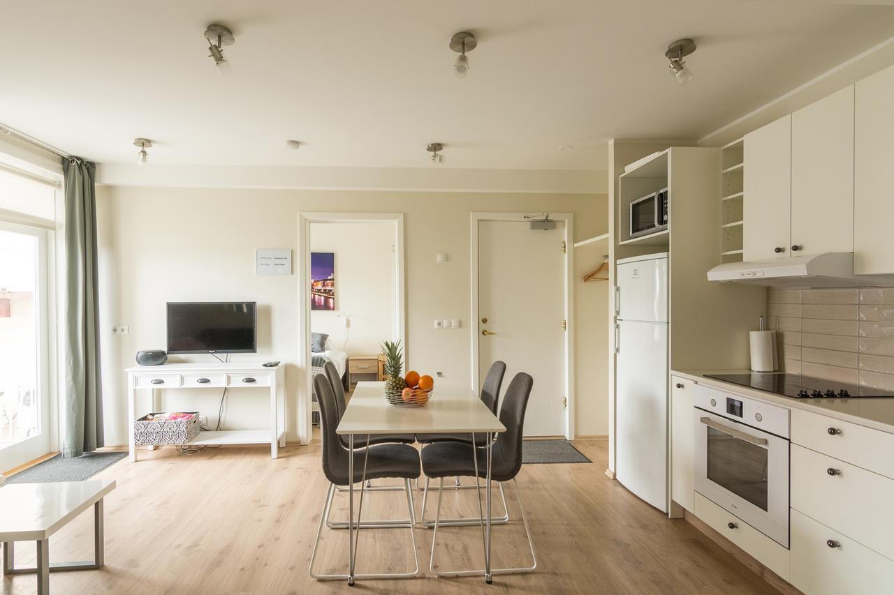 Acco Town Square Apartments อาคูเรย์รี ภายนอก รูปภาพ